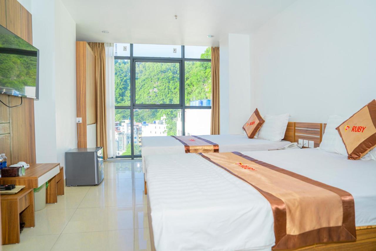 Hong Quang Hotel Cat Ba Island Exterior foto