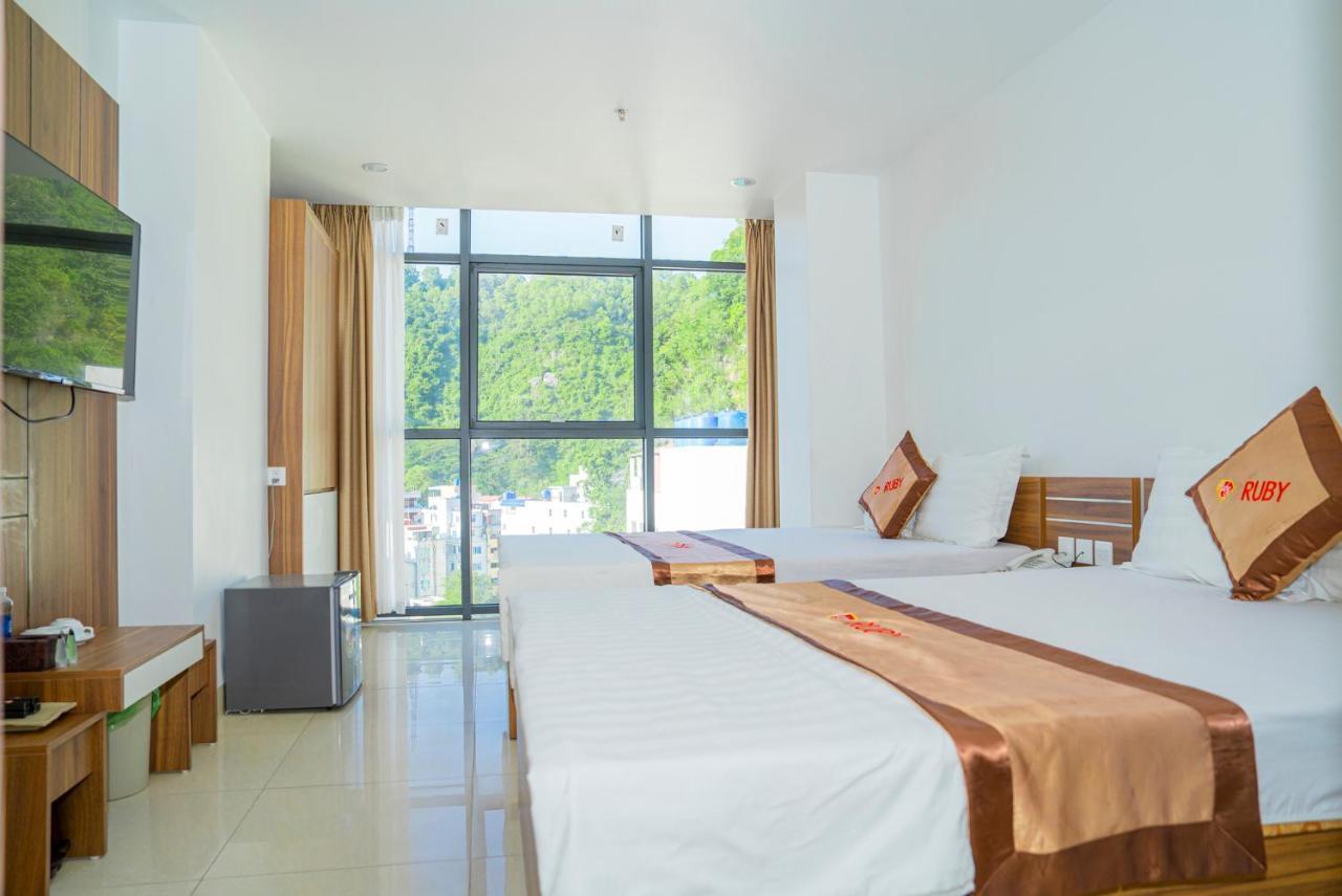 Hong Quang Hotel Cat Ba Island Exterior foto