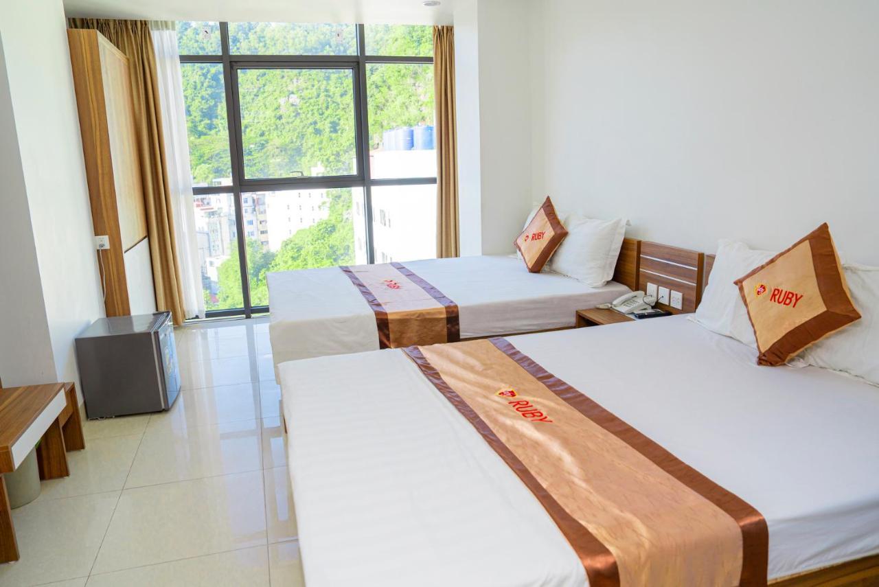 Hong Quang Hotel Cat Ba Island Exterior foto