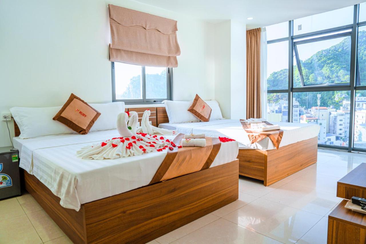 Hong Quang Hotel Cat Ba Island Exterior foto