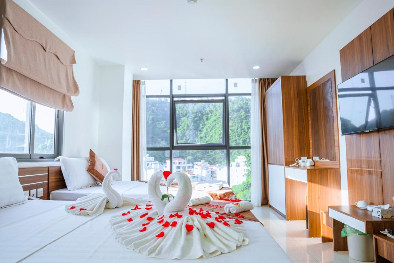 Hong Quang Hotel Cat Ba Island Exterior foto